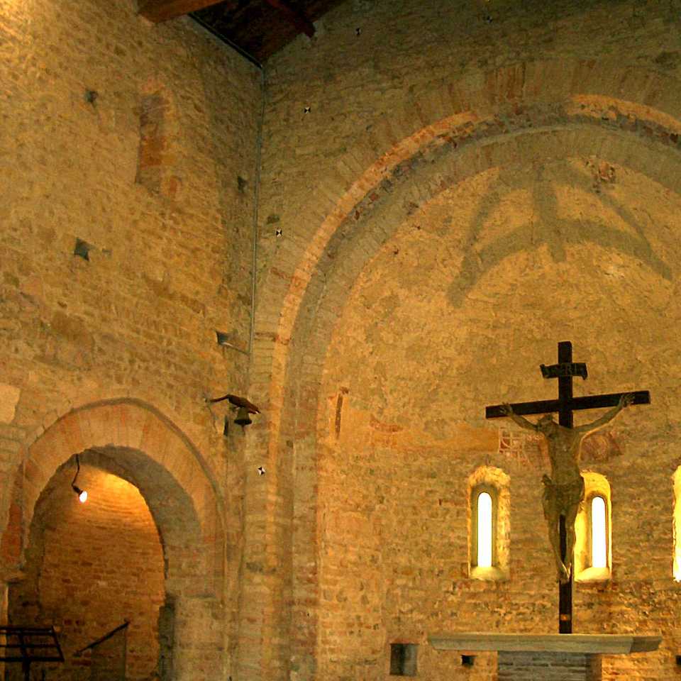 Viguzzolo_pieve_santa_maria_interno