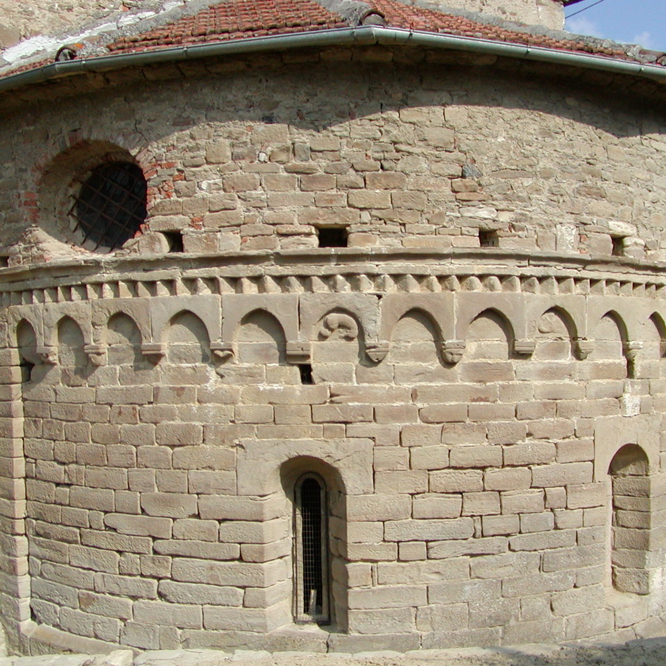 Cortemilia_-_pieve_gianfranco_carosso