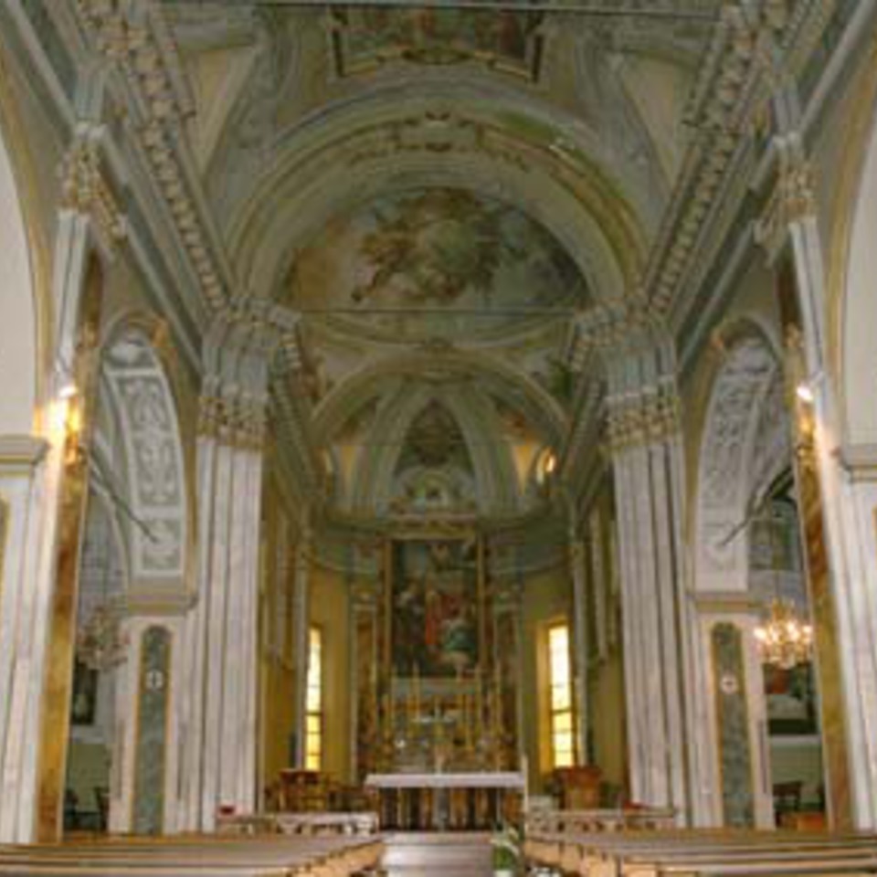 Cortemilia_chiesa_di_s._pantaleo_interno