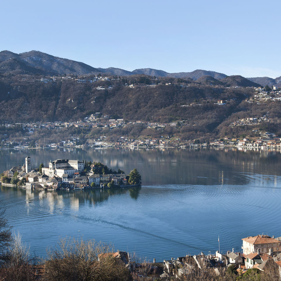 Sm_orta_isola_di_san_giulio_a.langhi_(2)