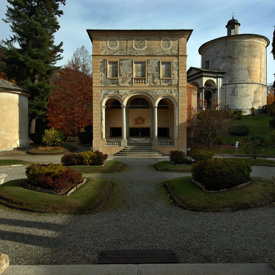 Sm_varallo_piazza_dei_tribunali__mariano_dallago