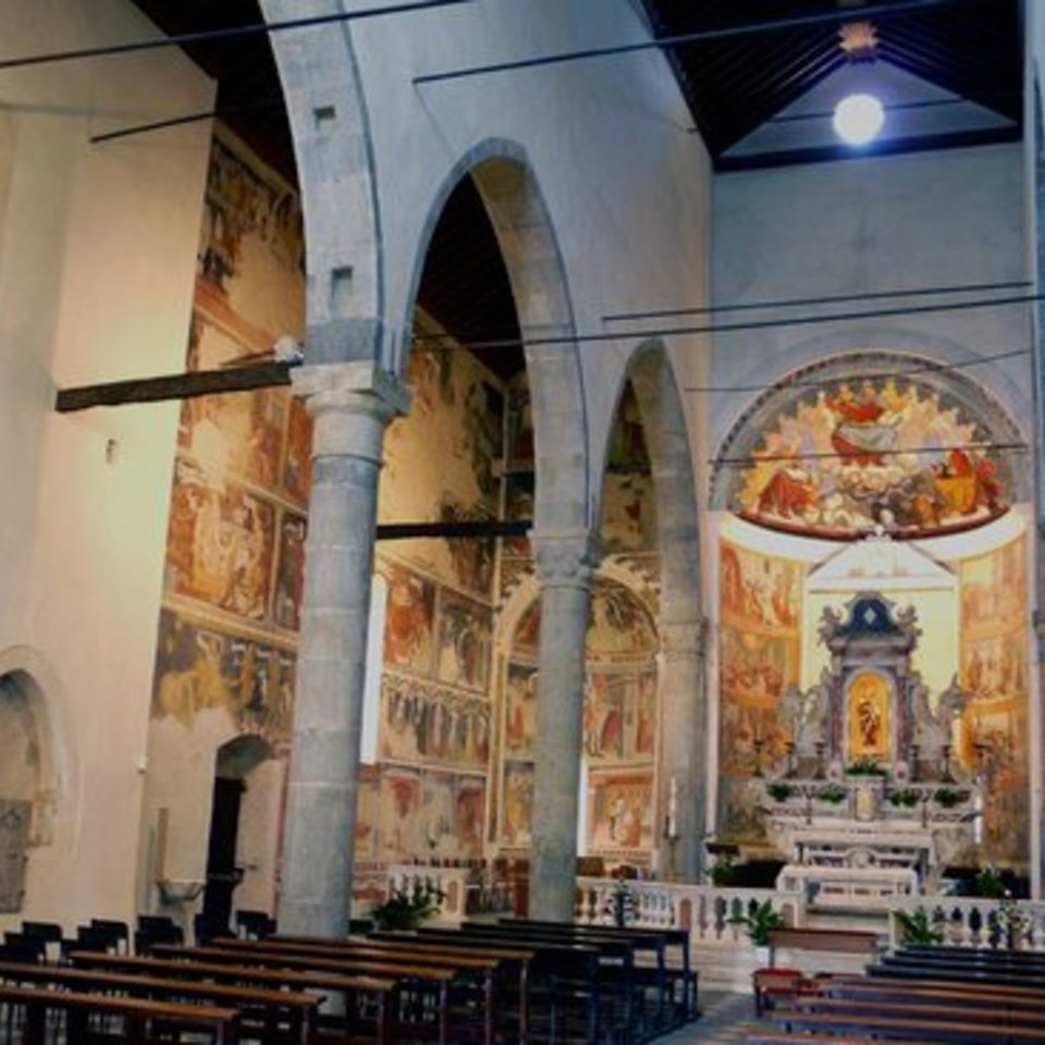 Foto-interno-santuario-di-montegrazie